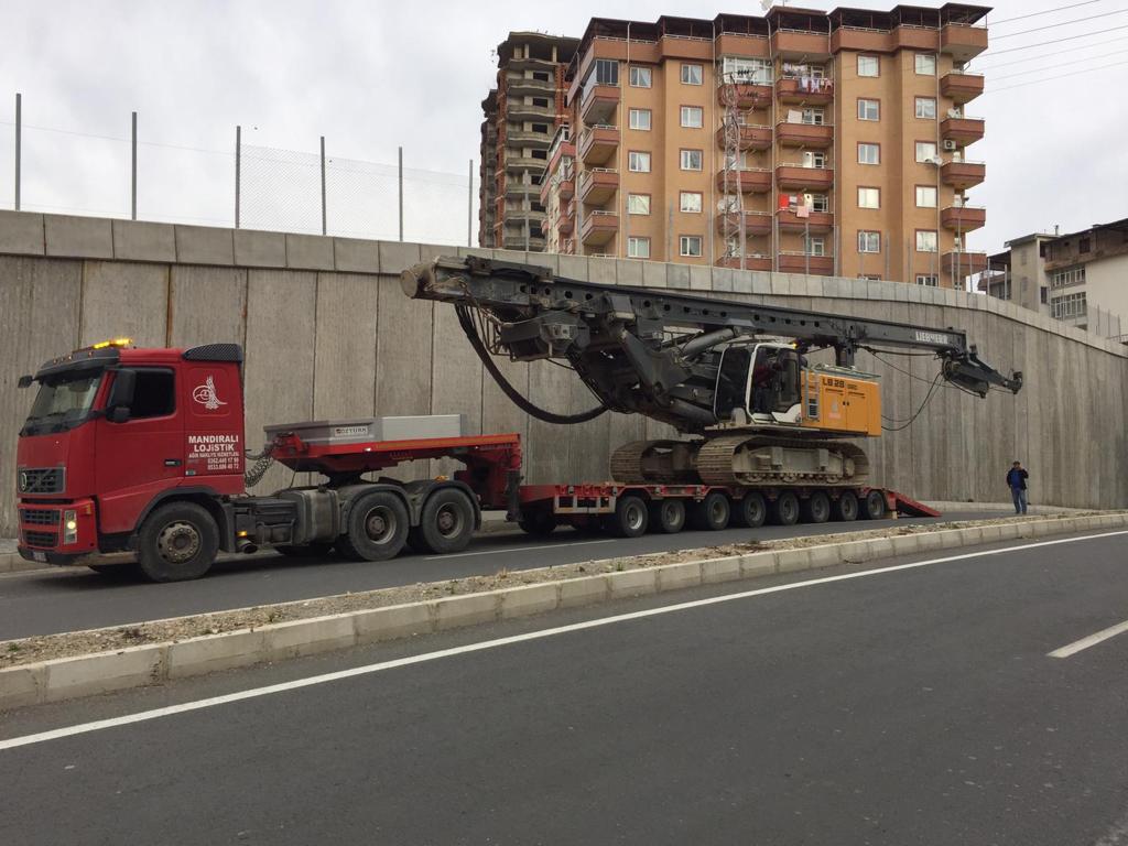 RİZE -ÇAYELİ  FORE KAZIK TAŞIMASI