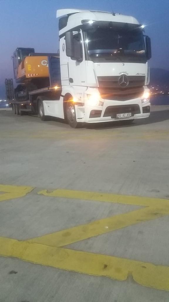 MOSKOVA  İŞ MAKİNASI  TAŞIMASI